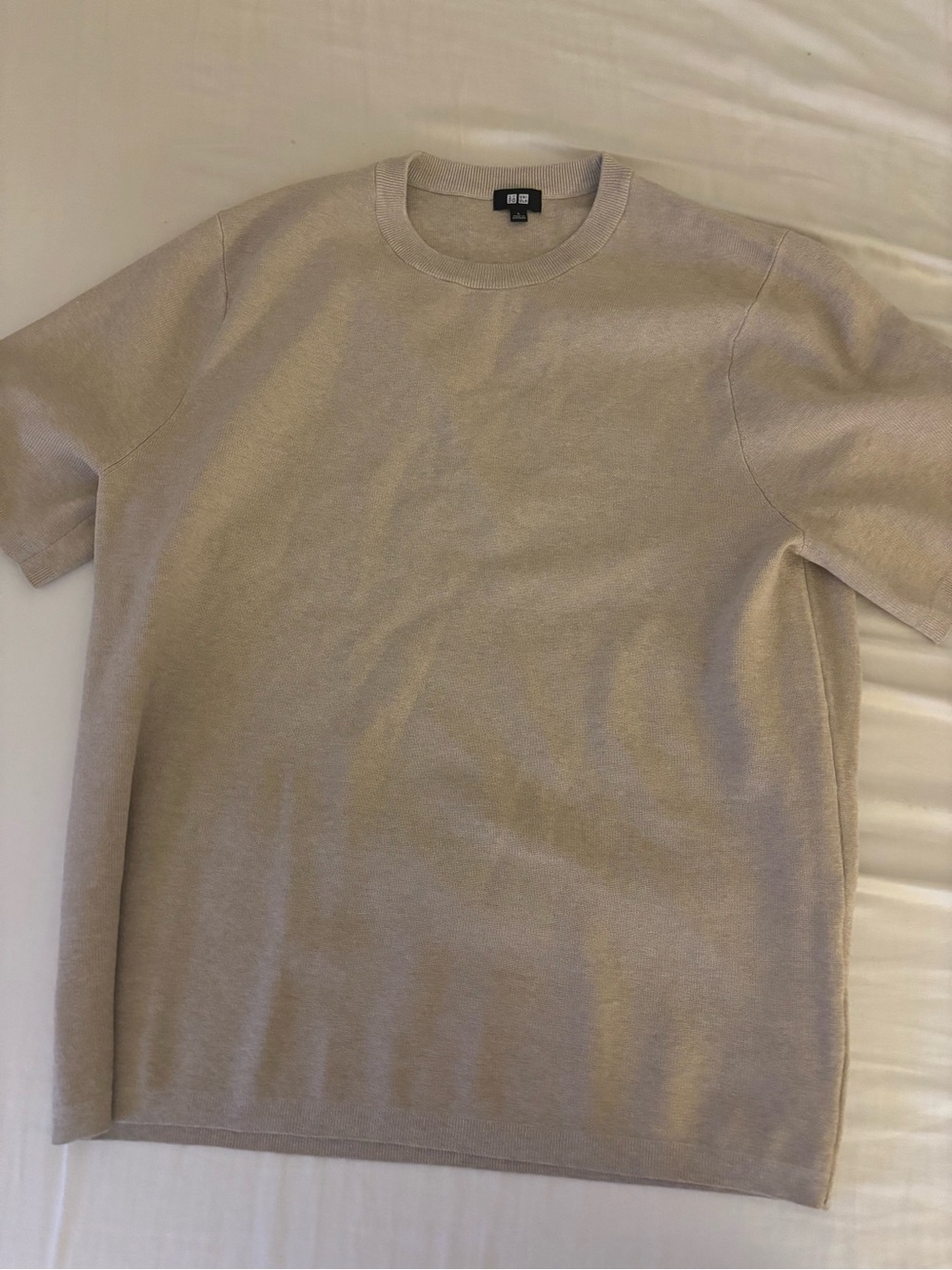 Uniqlo Men's Crewneck Short-Sleeve Sweater in Light Beige